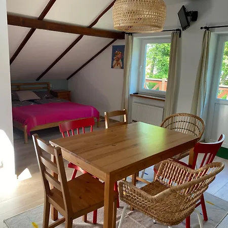 Pod Bukiem I 招待所 3*