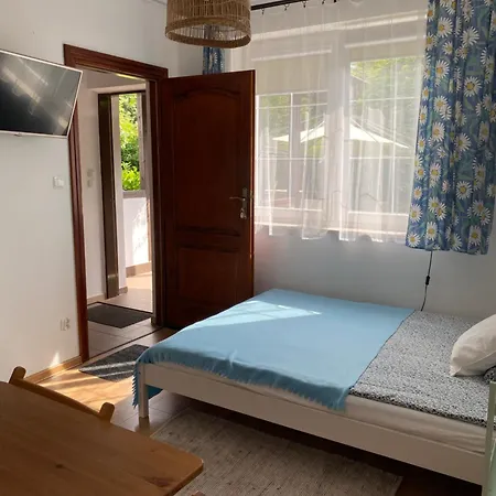 招待所 Pod Bukiem I 3*