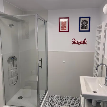 Pod Bukiem I 招待所 Karwienskie Bloto Drugie