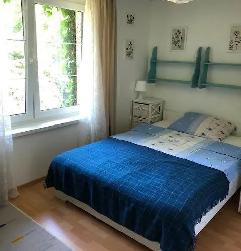 Pod Bukiem I Vendégház Karwienskie Bloto Drugie